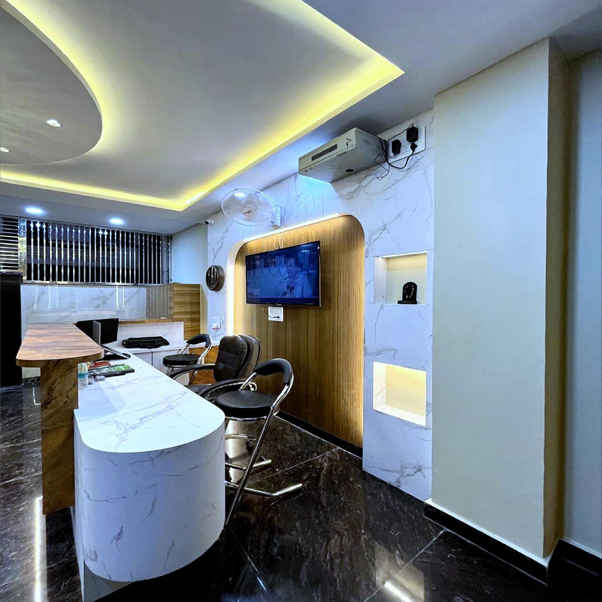 Hotel Vrinda Niddhivan ! Fully Ac, Prem Mandir At Walking Distance ! Just Near The Iskcon Temple Vrindāvan Exterior foto